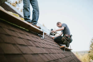 Local Roofers in Fort Rock, OR